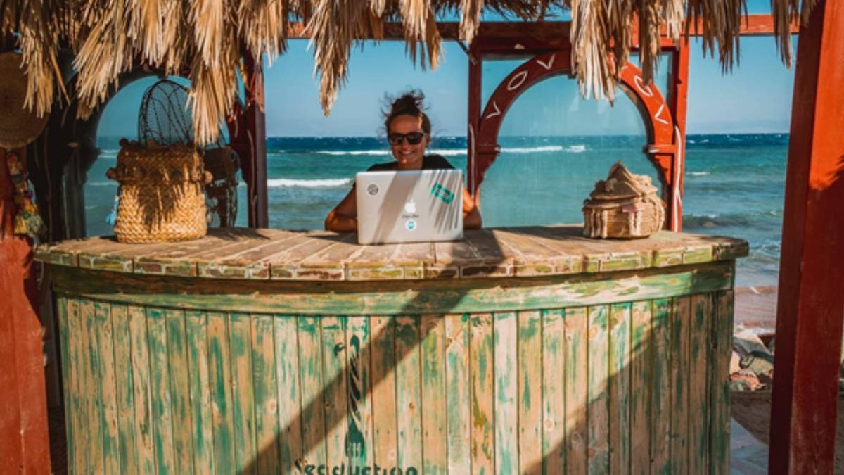 5 best jobs to work as a digital nomad